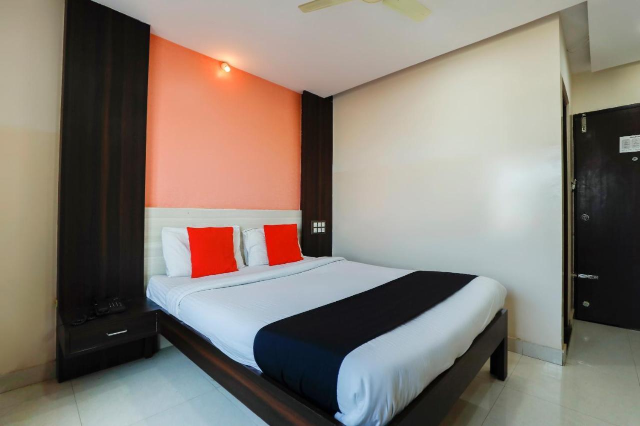 Capital O 70534 Habitat Suites And Rooms Bangalore Exterior photo